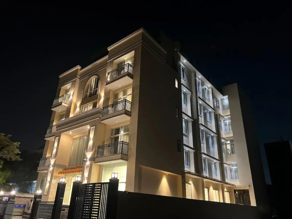 Lime Tree Hotel and Banquet Greater Noida