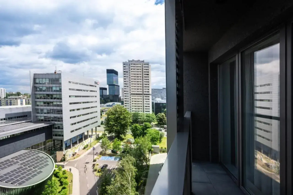 Golden Apartments-Sok15