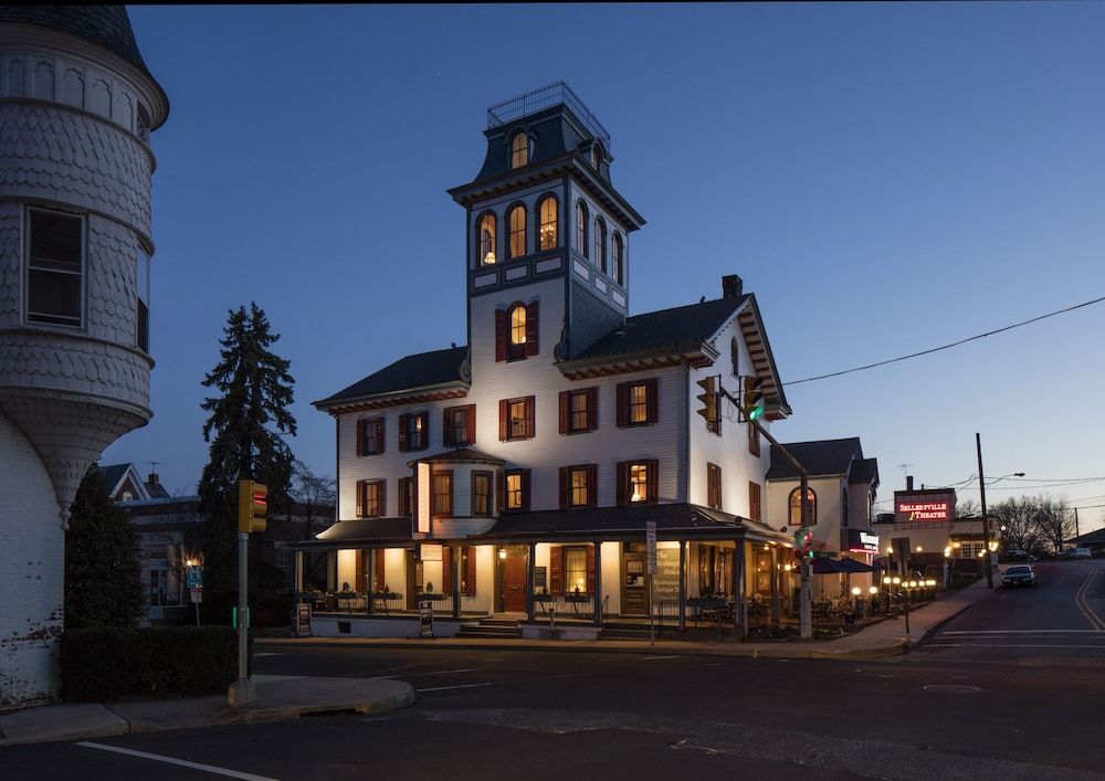 The Washington House Hotel & Restaurant by null