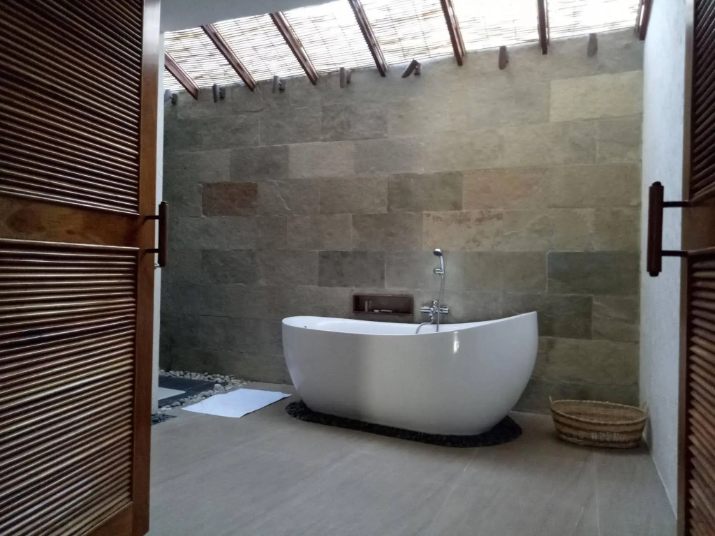 Bluewater Maribago Beach Resort - фото 19