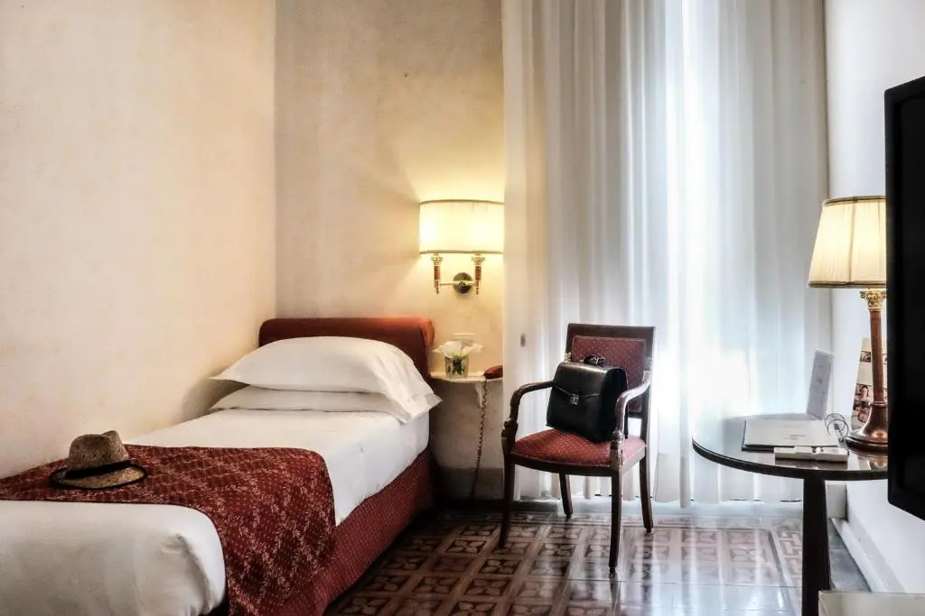 Grand Hotel Royal - Chambres