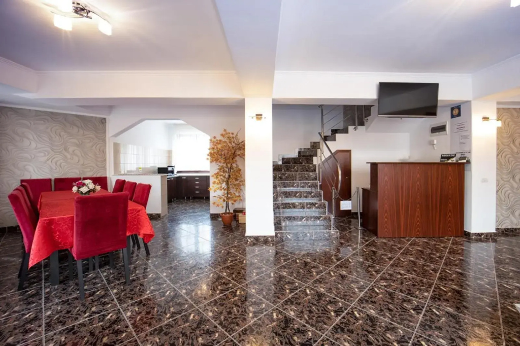 Hotel photo 13