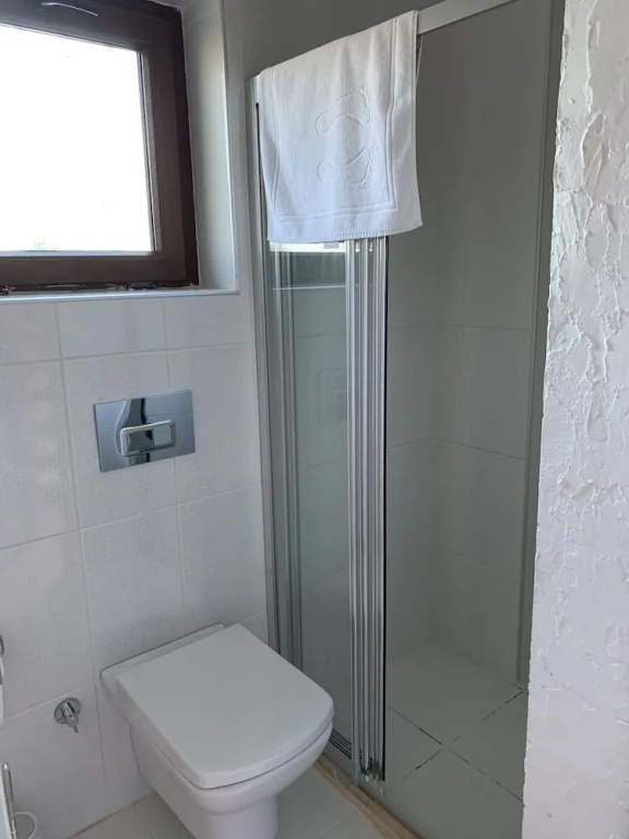 Deluxe Double room with pool view (full double bed)