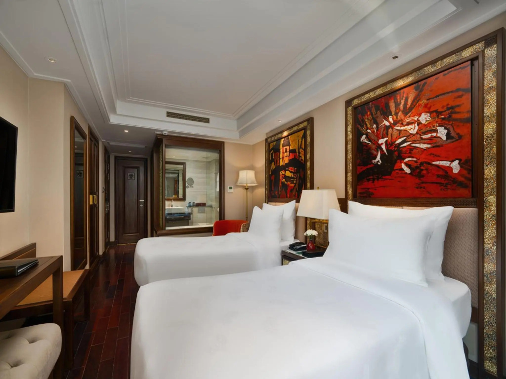 Отель Peridot Gallery Classic Hotel в Ханое