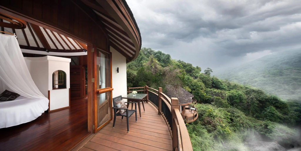 Yalong Bay Earthly Paradise Birds Nest Resort