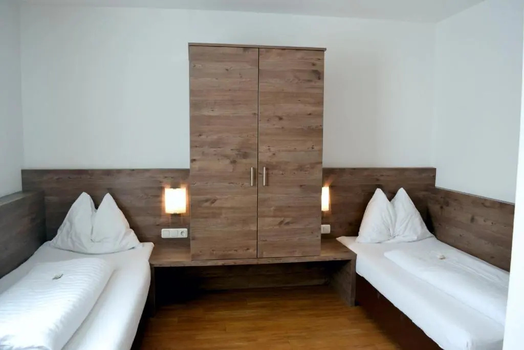 Standard Double room (twin beds)
