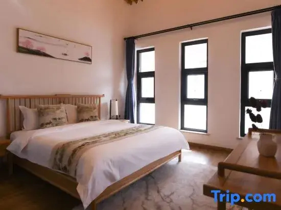 1 Bedroom Double Suite (full double bed)