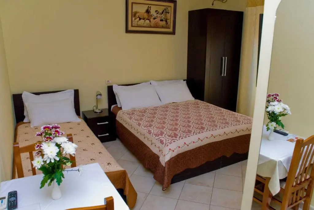 Economy Double room (twin beds)