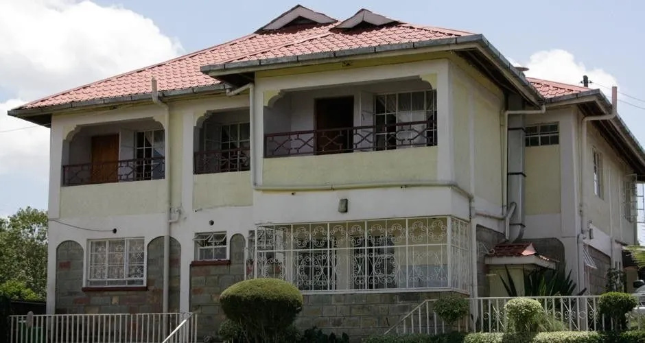 Ivys Inn Guest House