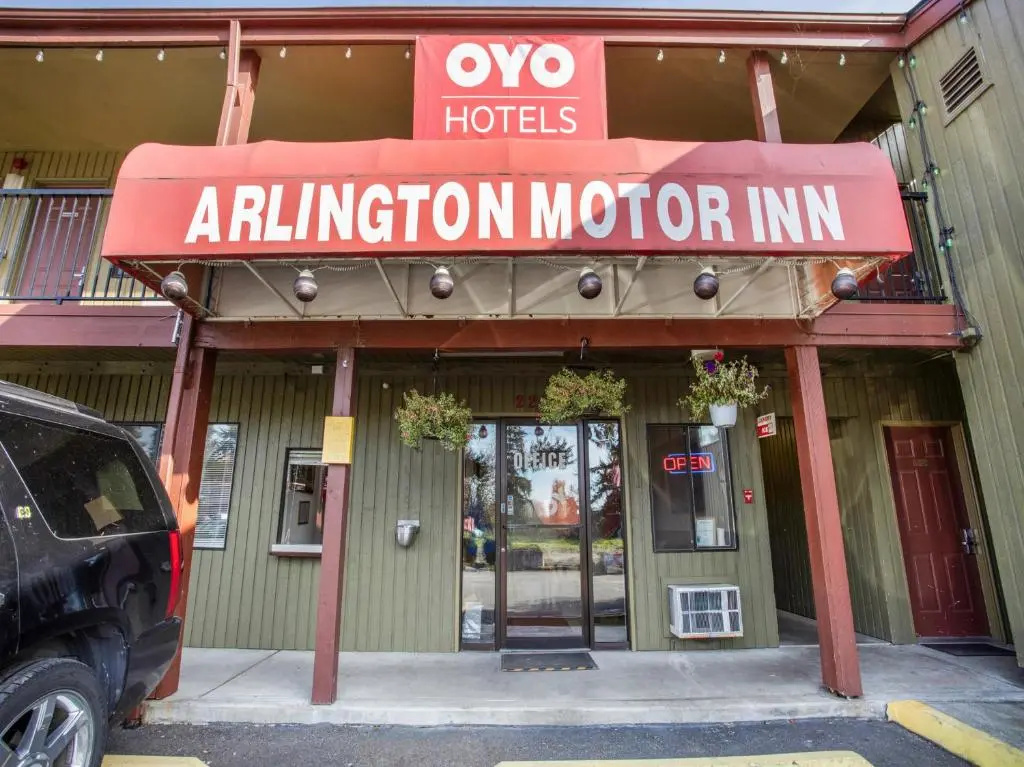 OYO Hotel Arlington WA I-5
