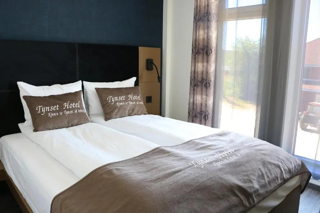 Standard Double room (full double bed)