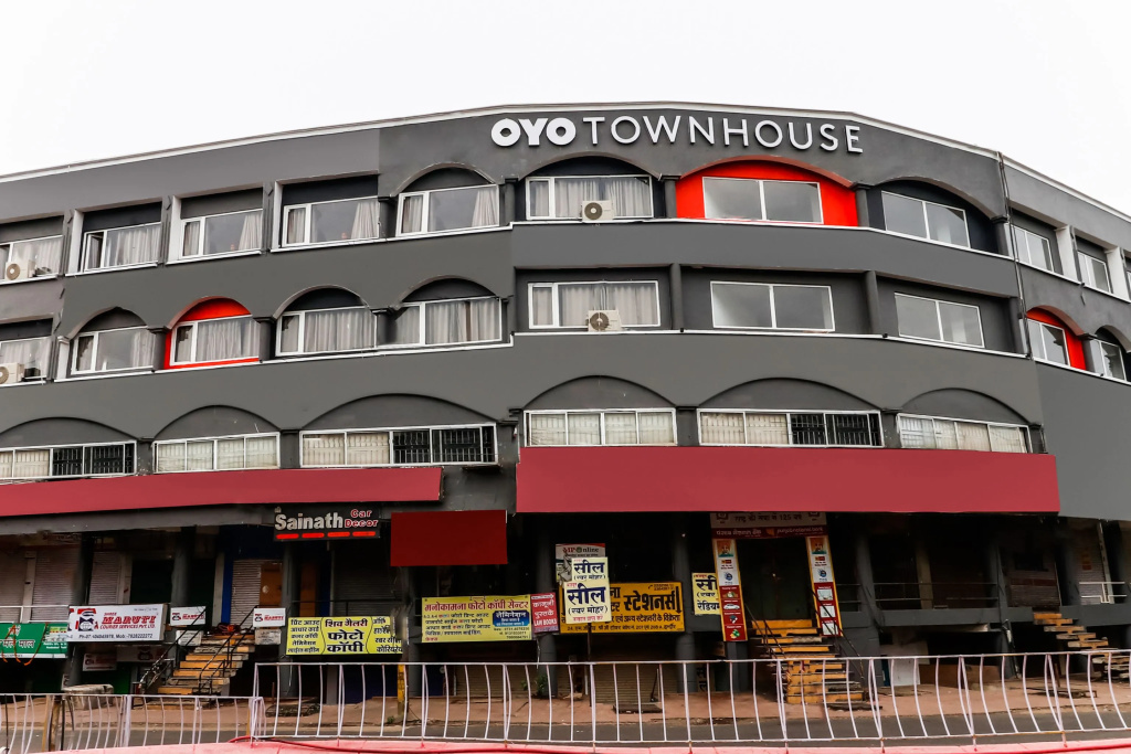 Townhouse Gandhi Hall