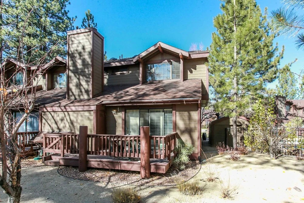 1766-gone Fish Inn 3 Bedroom Home by Redawning