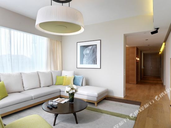 Lanson Place Bukit Ceylon Serviced Residences