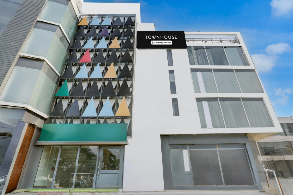 OYO Townhouse 76608 Vero