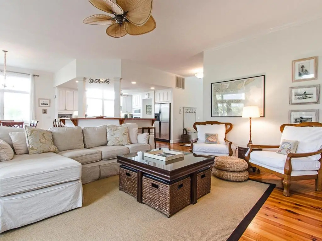 3 Bedrooms Cottage