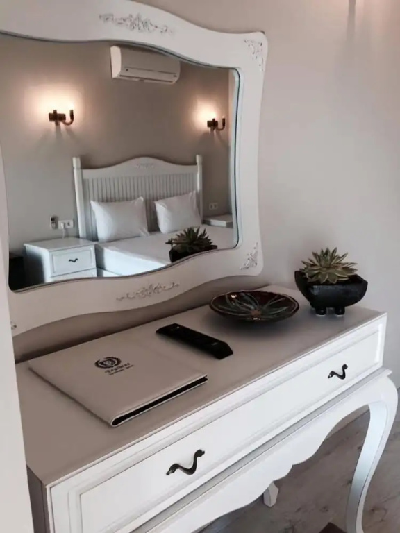 Erythros Boutique Hotel - Chambres