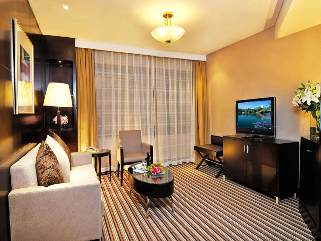 Lobby & Reception