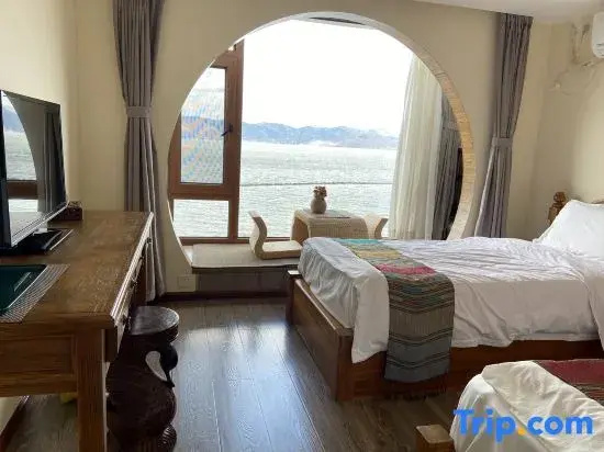 Standard Double room with sea view (twin beds)
