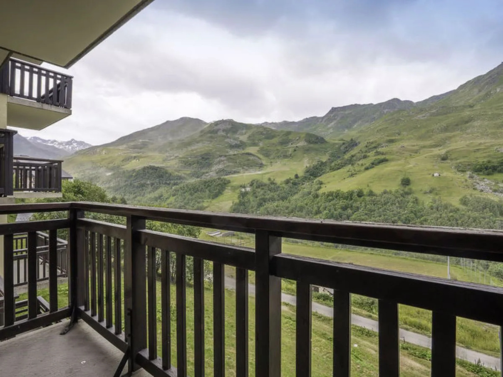 Balcony & Terrace