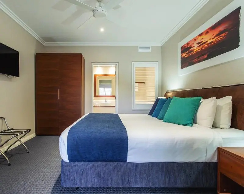 1 Bedroom Apartment with balcony