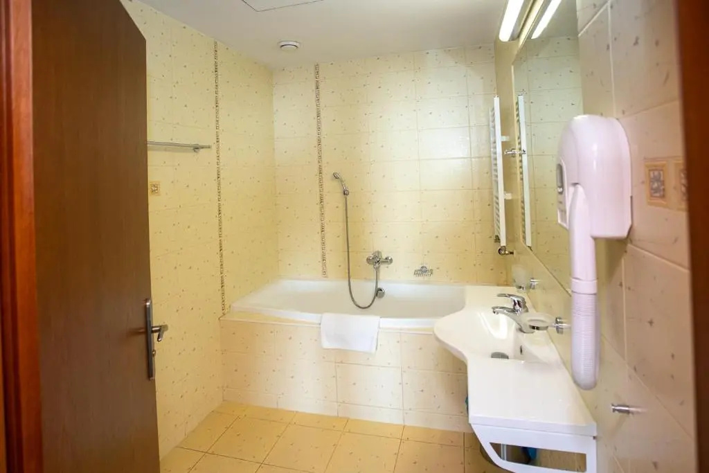 Hotel Grand - Chambres
