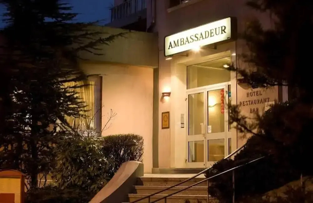 hôtel les nouveaux Ambassadeurs
