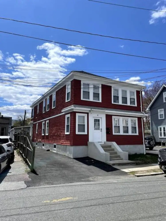 Modern Two Bedroom Condo - Near Boston