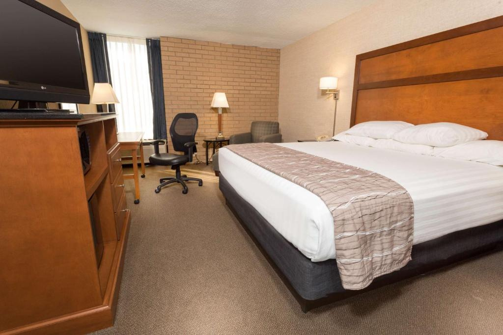 Drury Inn & Suites Champaign - Chambres
