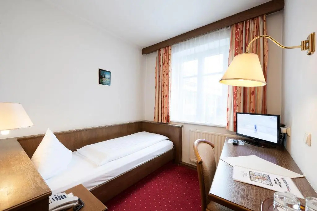 Hotel Goldener Loewe - Chambres