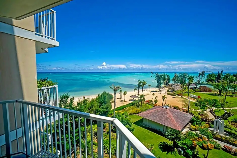 Deluxe Quadruple room with ocean view