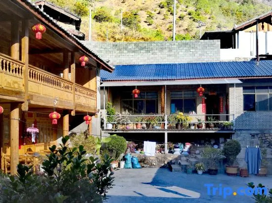 Summit Inn