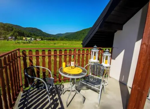 Balcony & Terrace