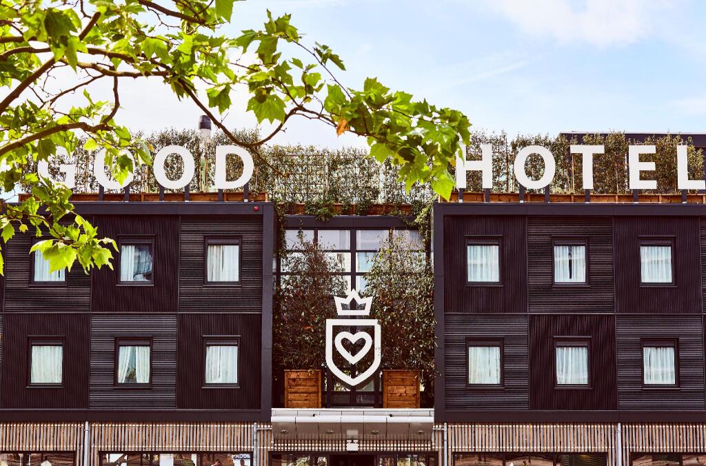 Good Hotel London picture