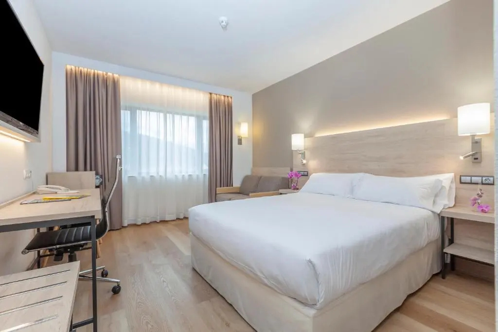 Hotel Puerta de Bilbao - Chambres