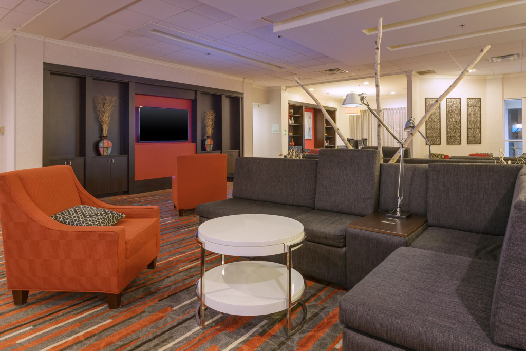 Holiday Inn Harrisburg - Hershey Area, I-81 by IHG - Général
