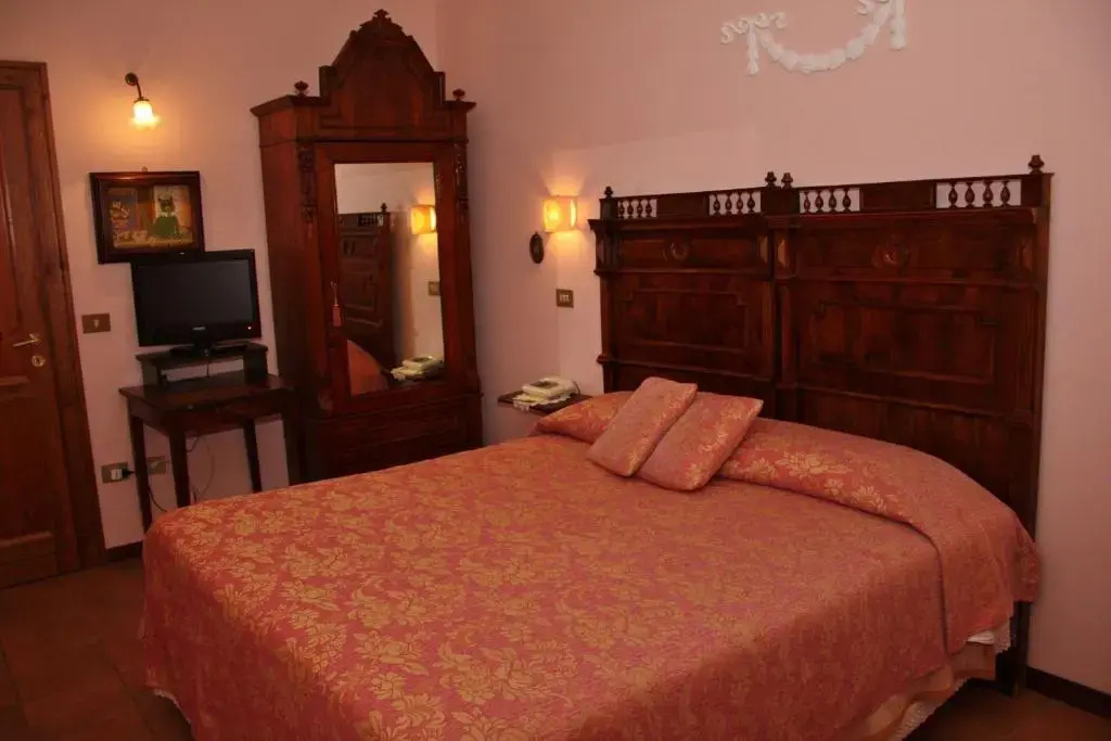 Locanda Salimbeni - Chambres