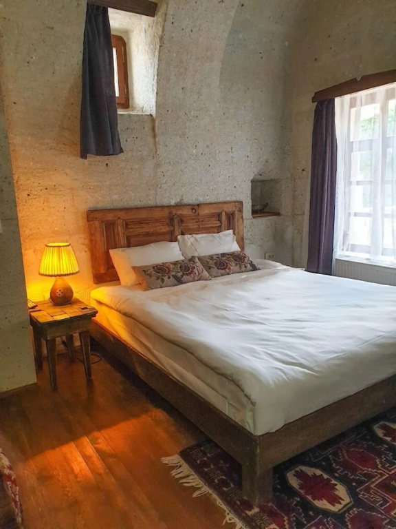 Comfort room