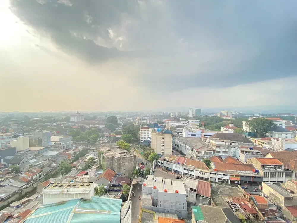 Spacious And Comfy 2Br At Braga City Walk Apartment