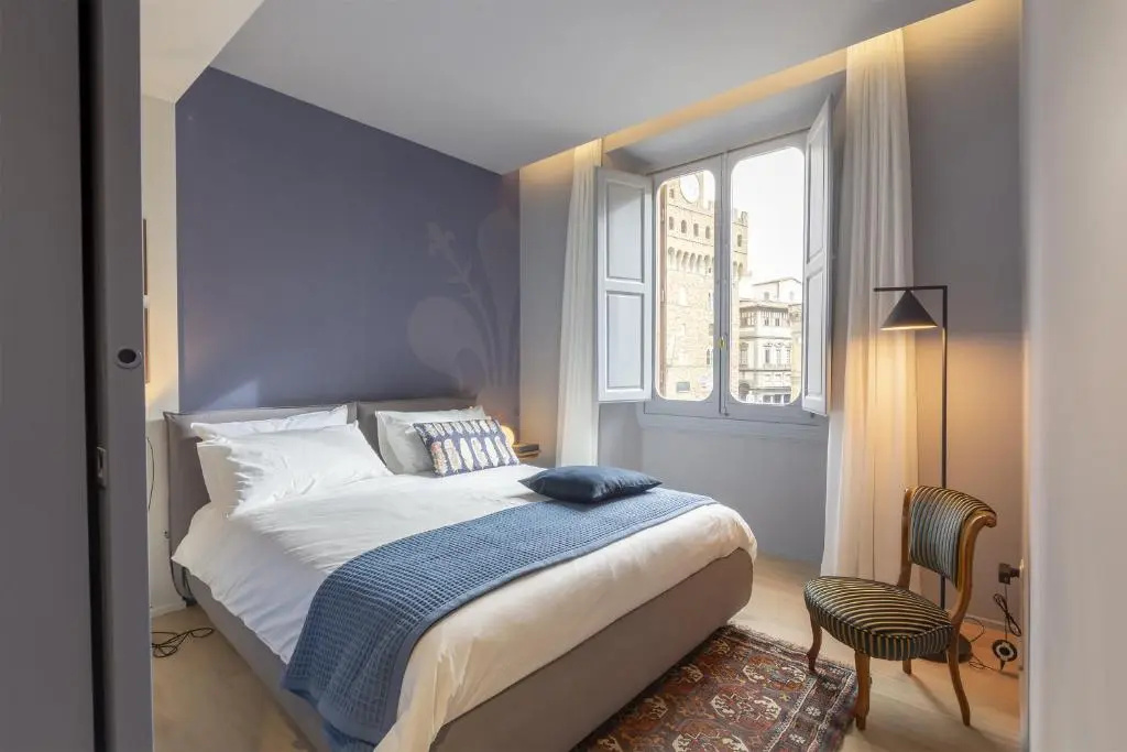 3 Bedrooms Apartment