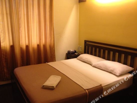 Zodiac Golden Palace Hotel