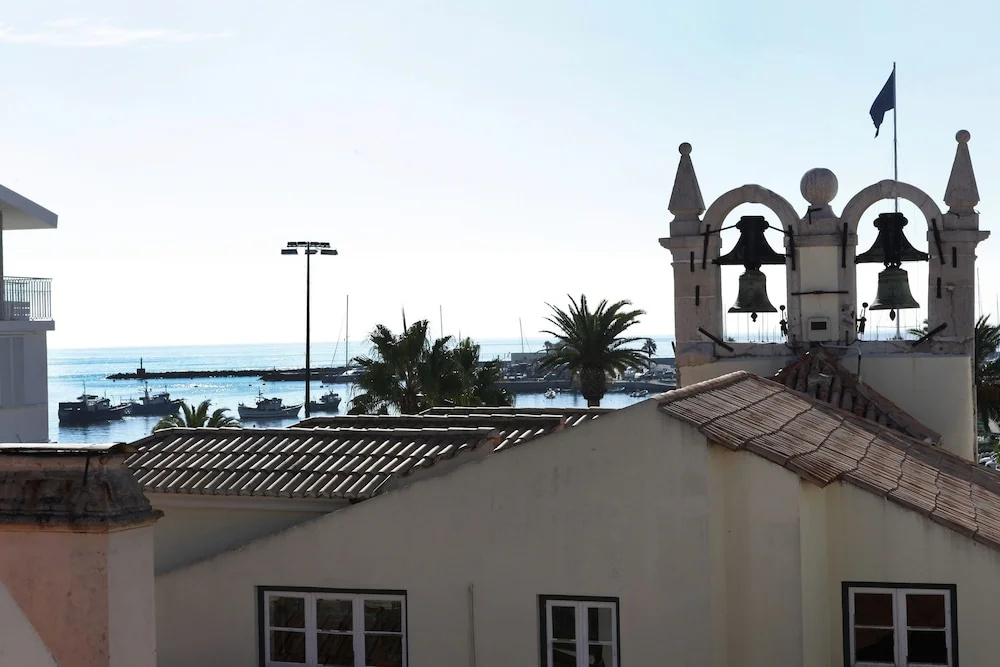 Cascais Downtown Apartment with sea view