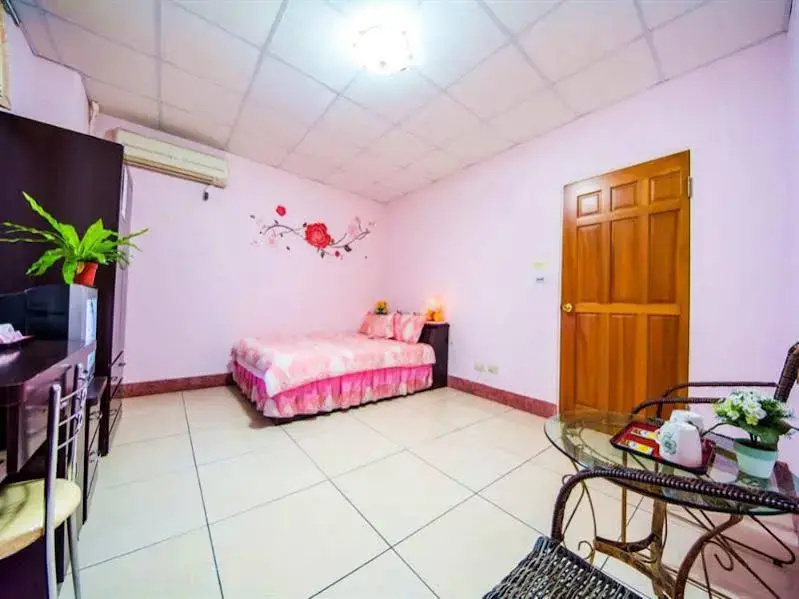 Secret Base Guest House