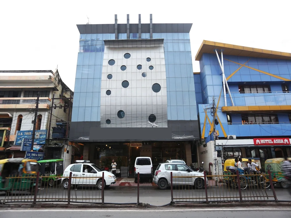 Shanta Inn Charbagh by OYO Rooms