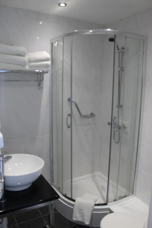 Four Saints Brig Y Don Hotel - Chambres