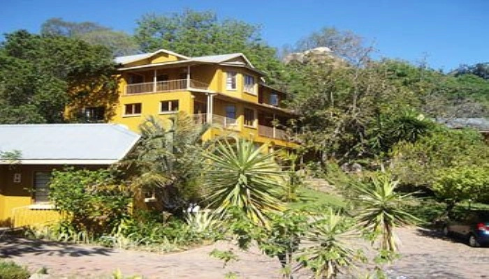Fumanekile Lodge
