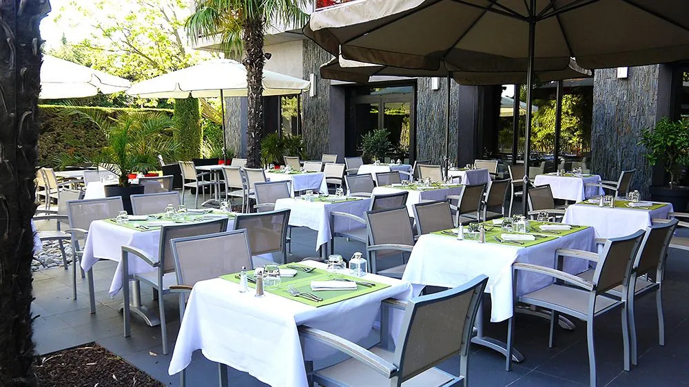 Safari Hotel - Général