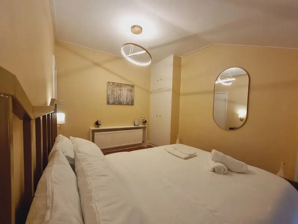 Charming London Apartment With 2 Bedrooms