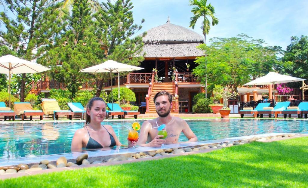 Little Muine Cottages Resort