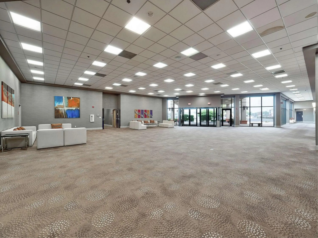 DoubleTree by Hilton Hotel Bloomington - фото 15